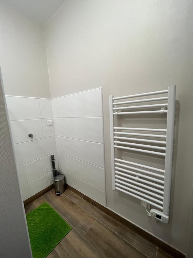 Appartement Renove A 15 Min De Lyon Saint-Fons Zewnętrze zdjęcie